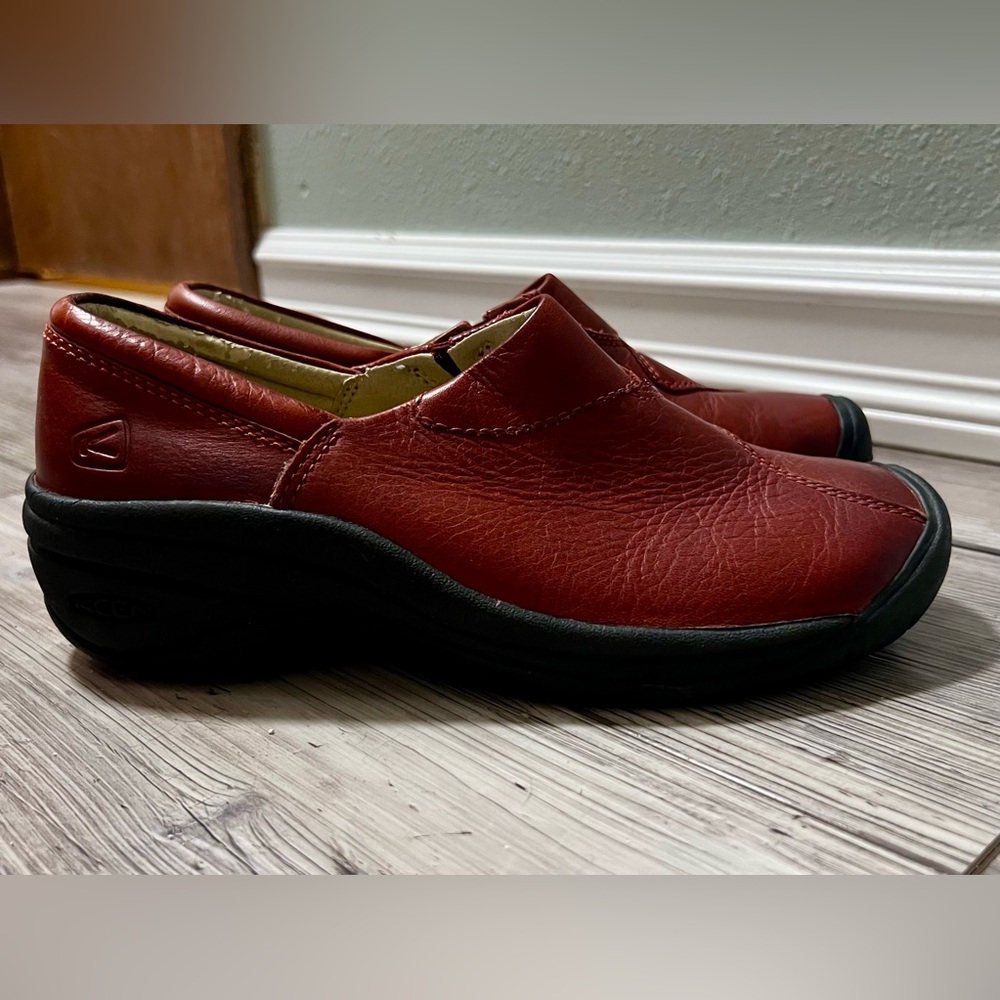 Keen Women’s Concord Slip-On Genuine Leather Clogs Travel Comfort Work Wear